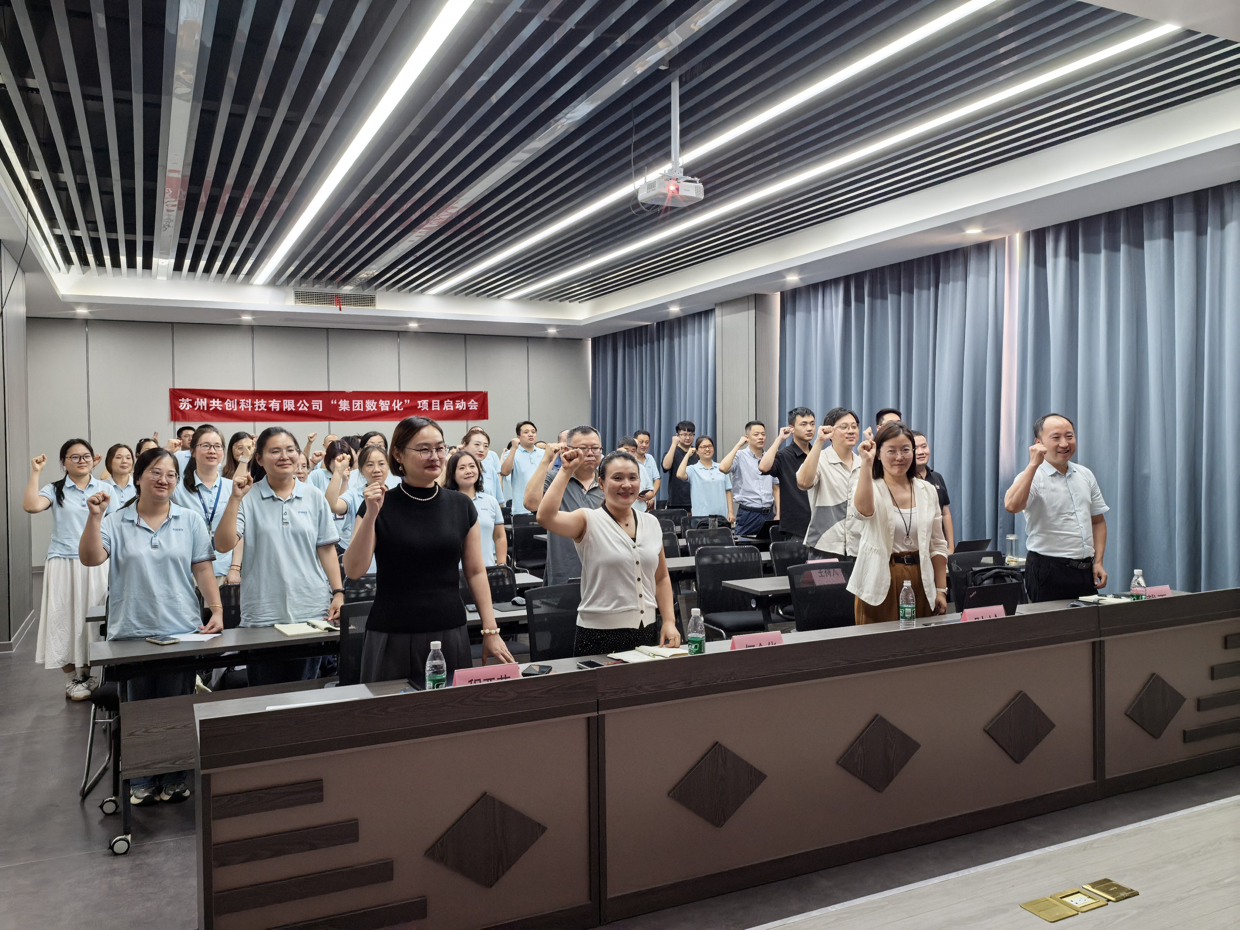 1761533139607724.jpg 9642a65c0f5d1bcec948a9c2902e1b39.jpg